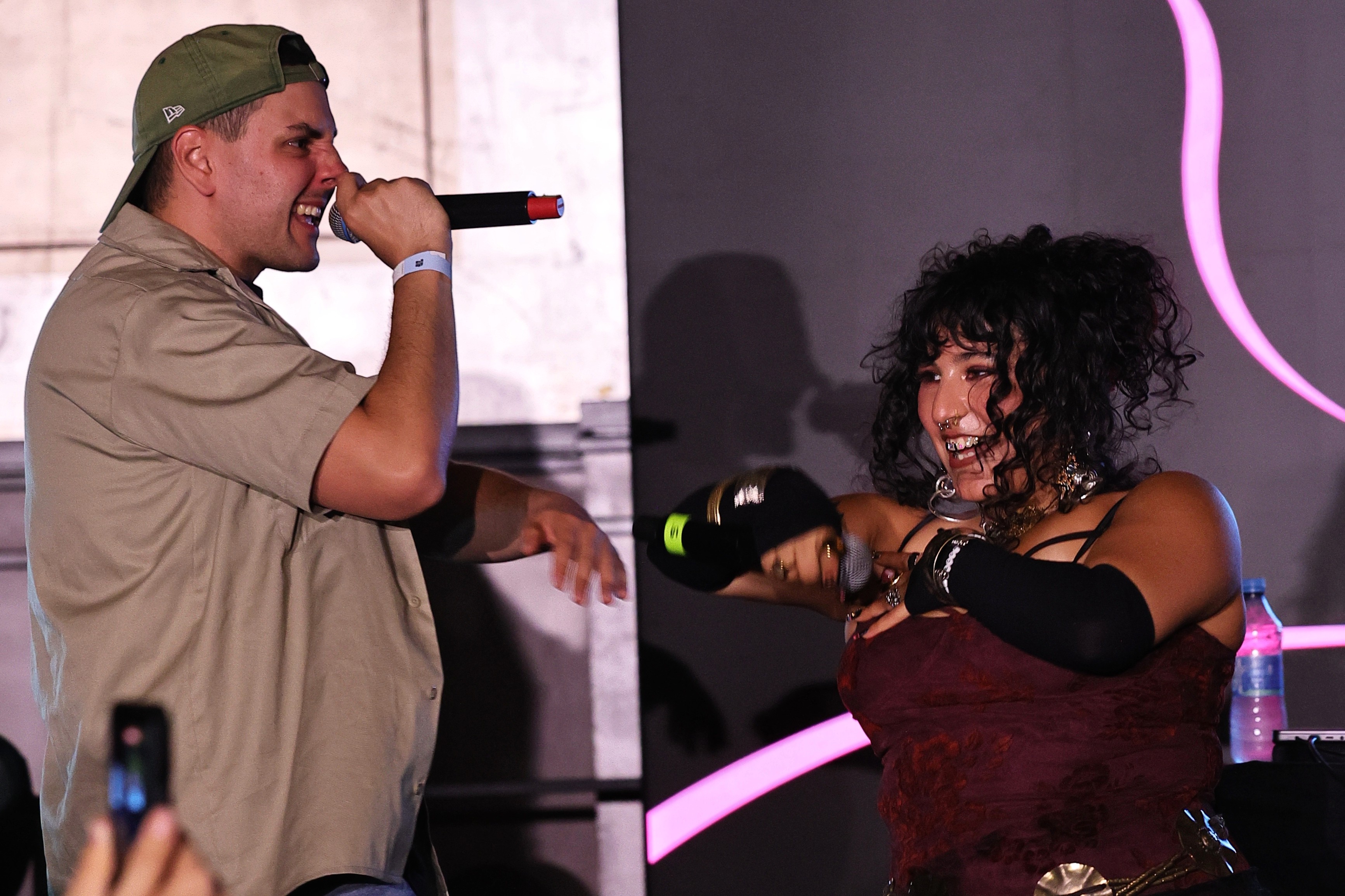 Patina Records bei einem Live-Auftritt während des popNRW-Preises 2026 in der Düsseldorfer Rheinterrasse