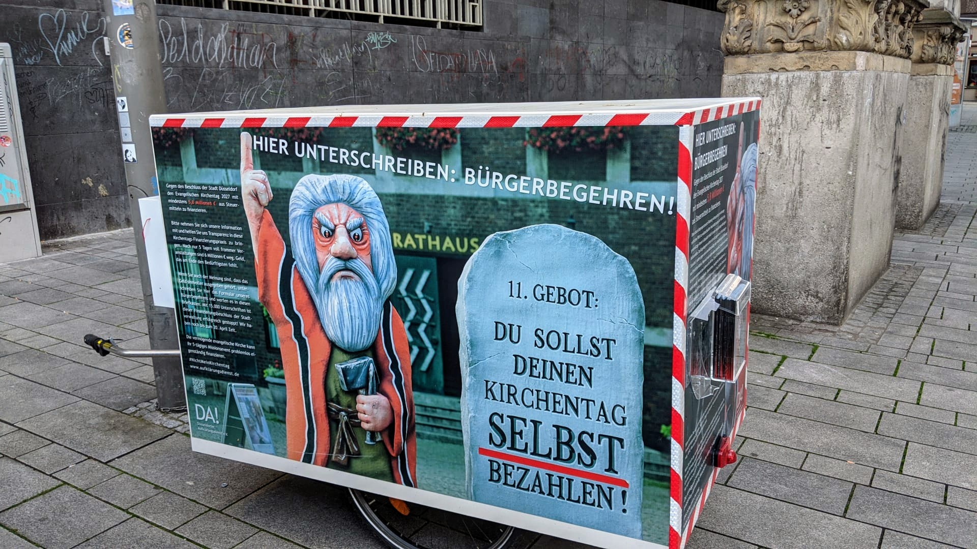 Briefkasten neben der Kunsthalle / Foto: Arthur Scholz