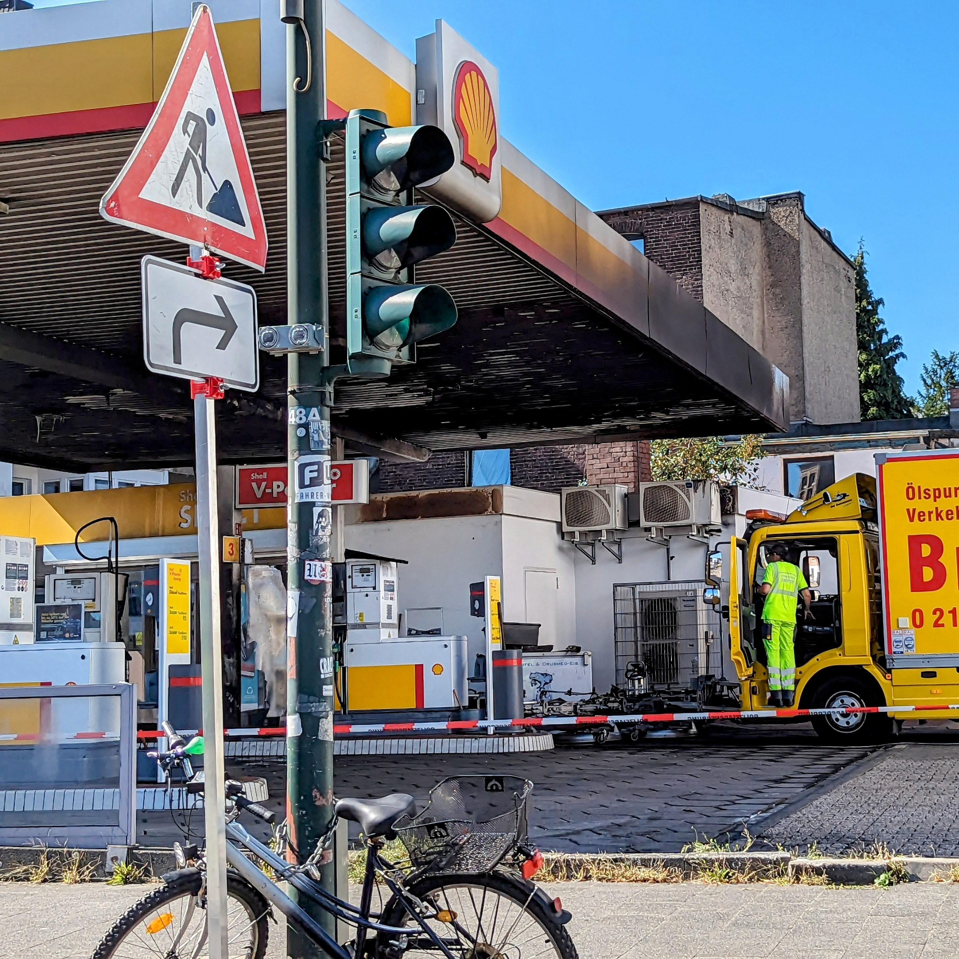 Tankstelle, Ronsdorferstr., Lierenfeld / Foto Stefan Scholz