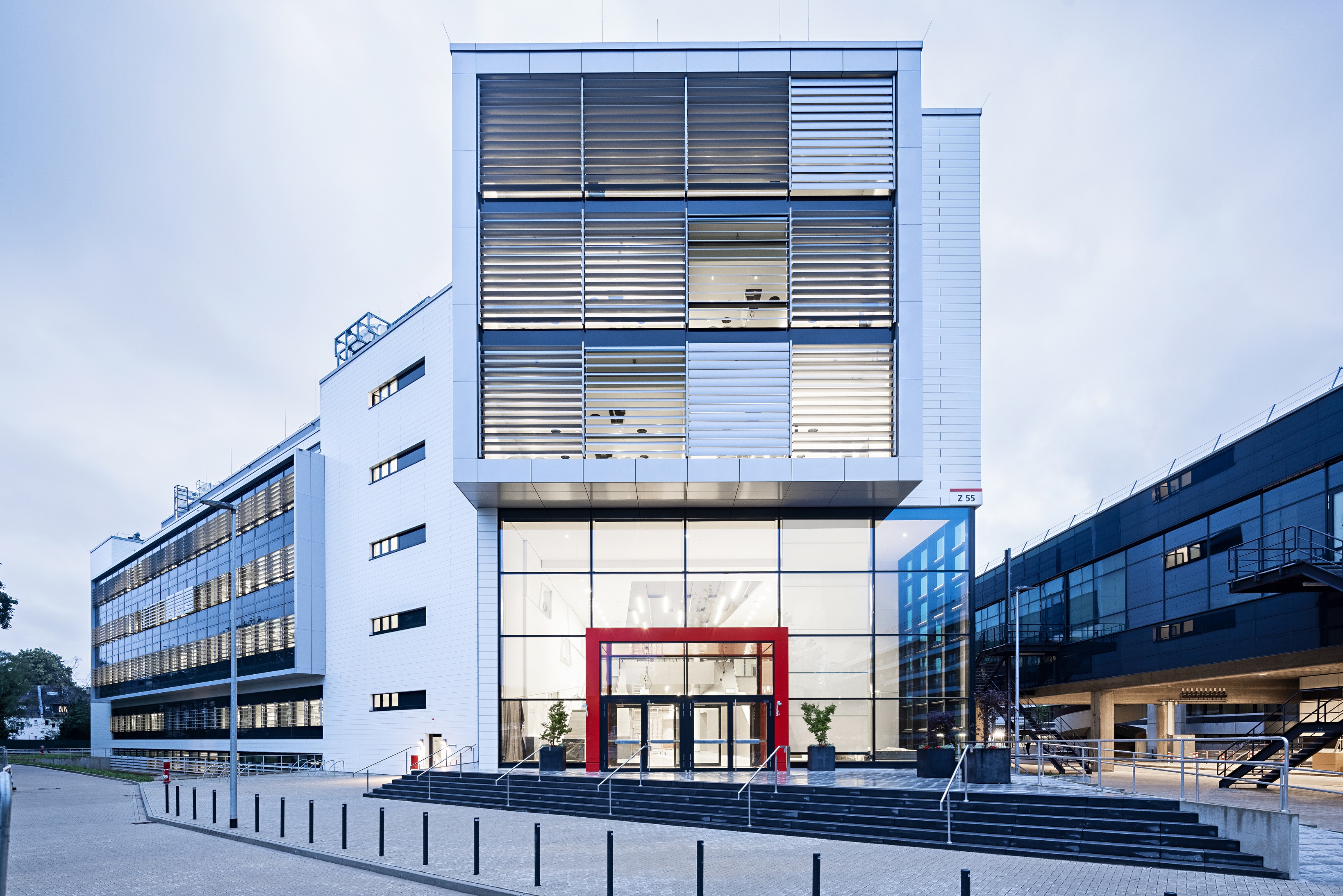 Mit dem Inspiration Center Düsseldorf, das 2022 eröffnet wurde, hebt Adhesive Technologies seine Innovationskraft auf eine neue Stufe / Foto: Henkel