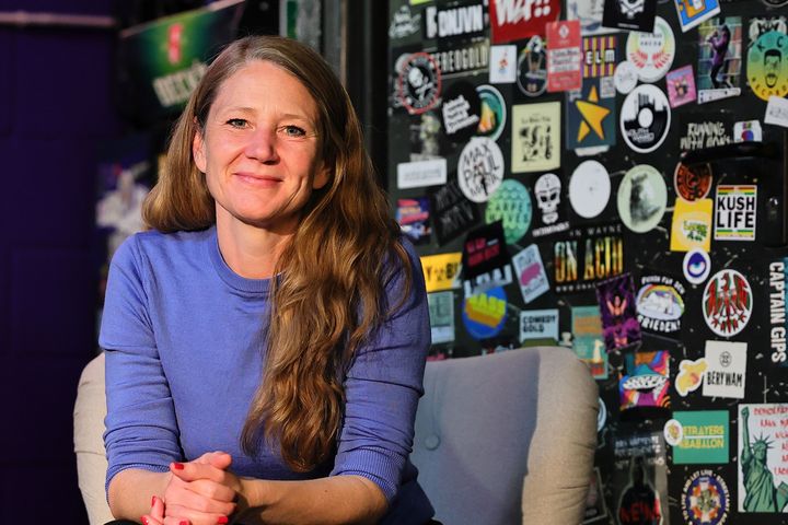 Melanie Schrader: Die Kommunikationsfrau hinter PUBLICTUNE,  MUSIC DÜSSELDORF und der MicroPopWeek / Foto: Klaus von Jackelmann für NDOZ.