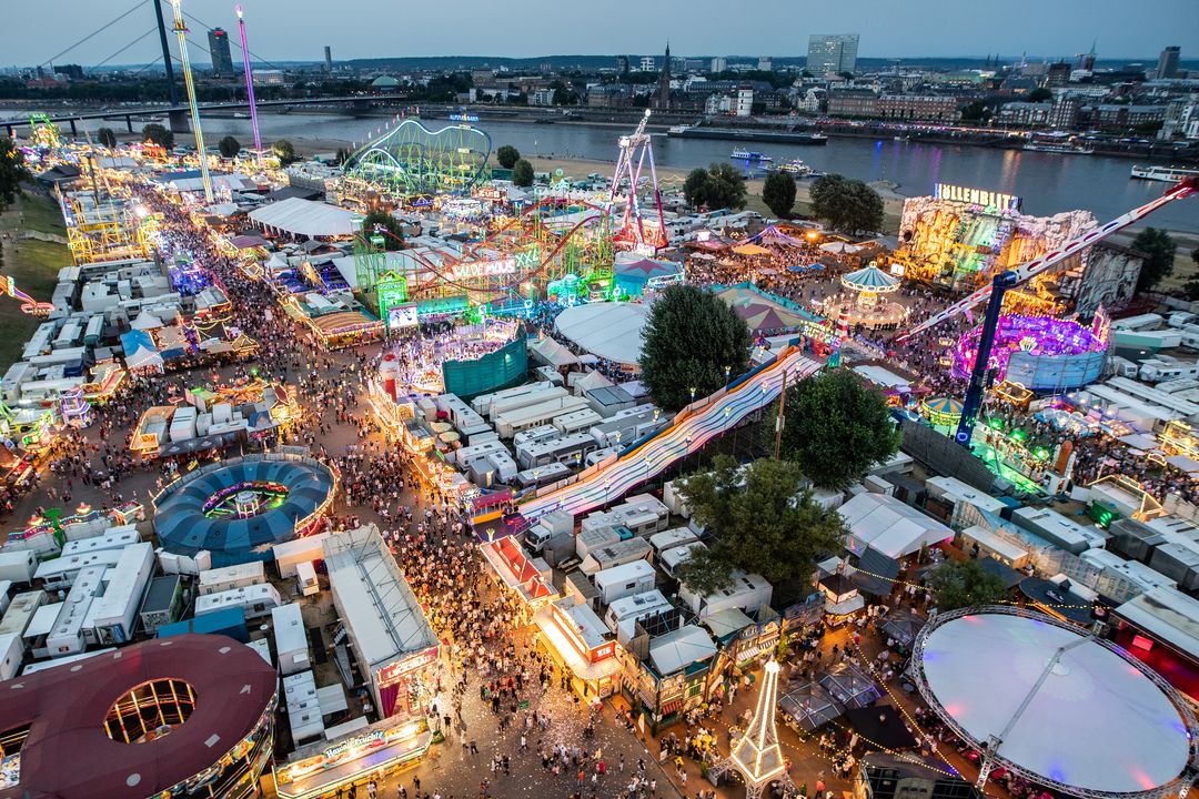 Luisa ist hier! auf der Rheinkirmes