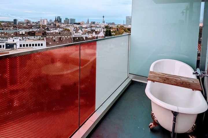 Blick vom Balkon eines Hotels in Düsseldorf-Pempelfort. / Foto: privat