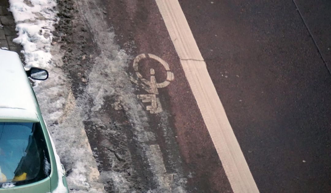 Aktuelles Foto eines Radwegs in Friedrichstadt am 11. Februar / Foto © Jo Achim Geschke