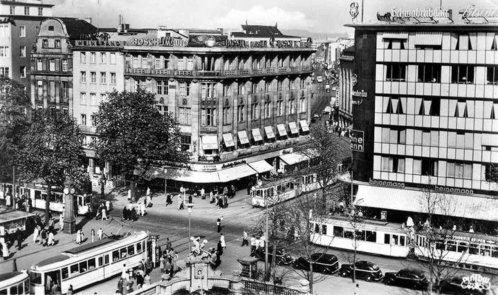 Corneliusplatz 1954 noch als Bahnen-Knotenpunkt 