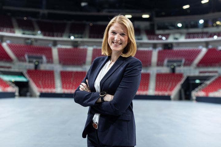 Claudia Daufenbach, General Managerin PSD BANK DOME / Foto (c) DLIVE, Kenny Beele