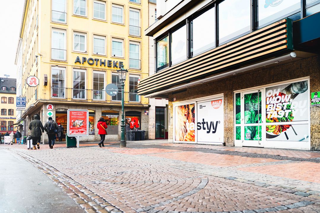 tastyy Store Düsseldorf Bolkerstrasse / Foto © Diginexus