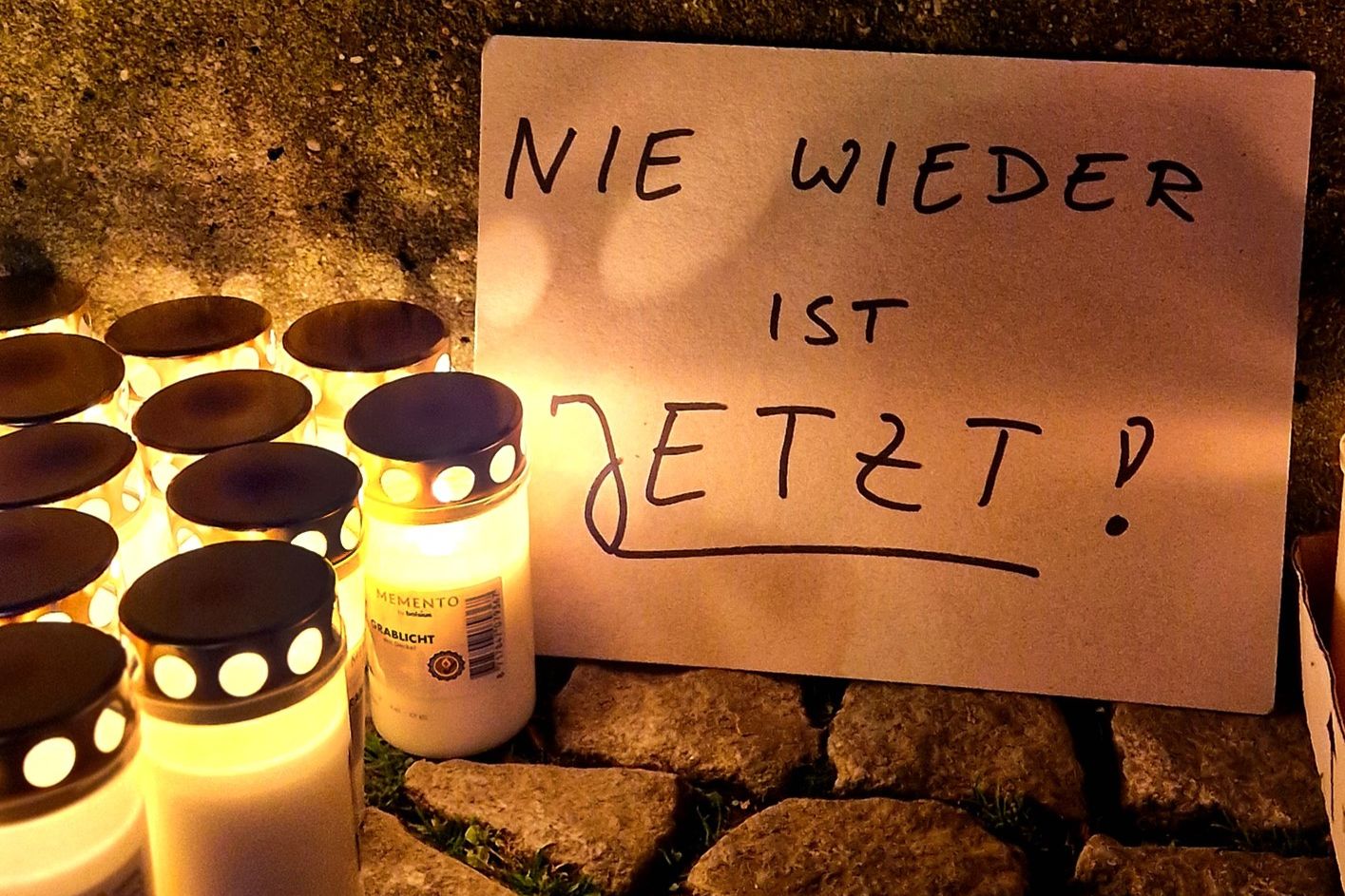 „Nie wieder ist jetzt“ / Foto © Barbara Schmitz