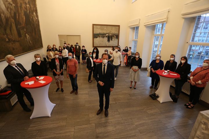 Oberbürgermeister Dr. Stephan Keller hat am Mittwoch, 30. Juni, Pflegerinnen und Pfleger aus Düsseldorf im Jan-Wellem-Saal des Rathauses empfangen,©Landeshauptstadt Düsseldorf/David Young