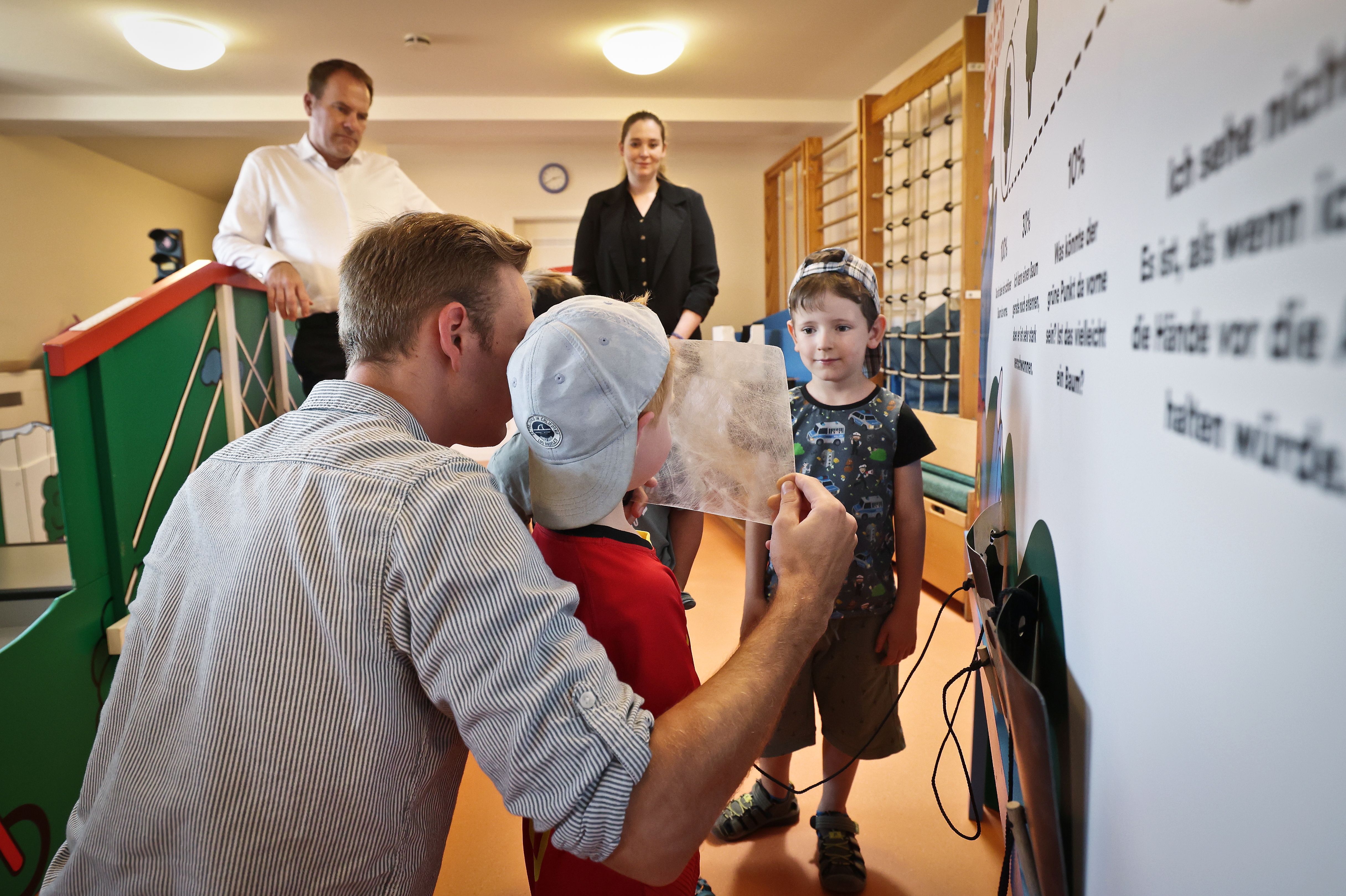 Der Blindenparcours kann von Kitas und Schulen ausgeliehen werden © Landeshauptstadt Düsseldorf/David Young 