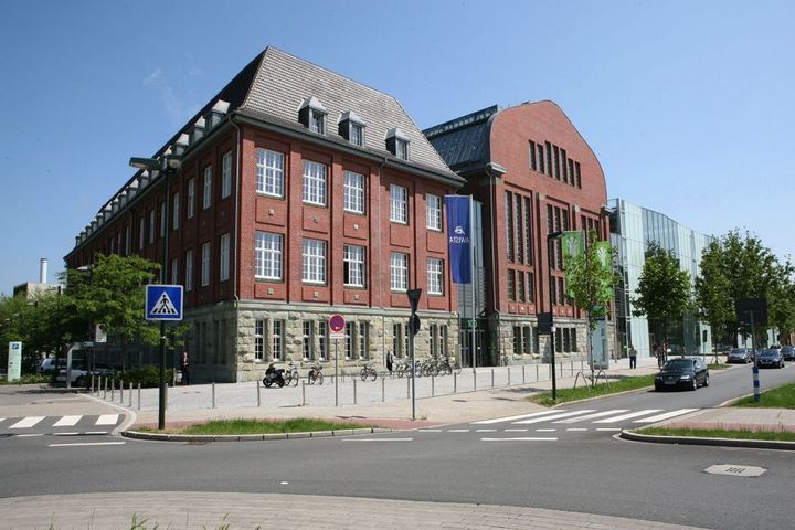 Verwaltung Höherweg Kreisverkehr © Stadtwerke Düsseldorf