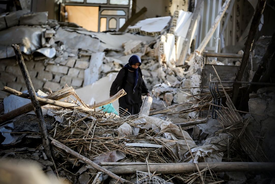 Schwere Erdbeben haben am Montagmorgen die türkisch-syrische Grenzregion erschüttert / Foto Symbol © Moein Rezaalizade, unsplash