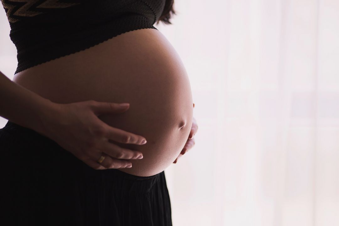 Runder Tisch zu psychischen Problemen bei Schwangerschaft und Geburt /Foto © freestocks, unsplash
