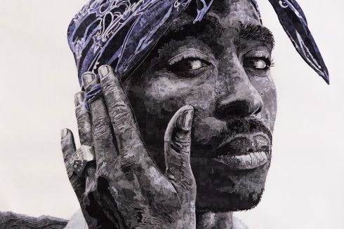 Marcel Odenbach, Tupac, 2015, Collage, Fotokopien, Bleistift und Tinte auf Papier, 250 × 150 cm, Anton Kern Galerie, NYC © VG Bild-Kunst, Bonn 2021 