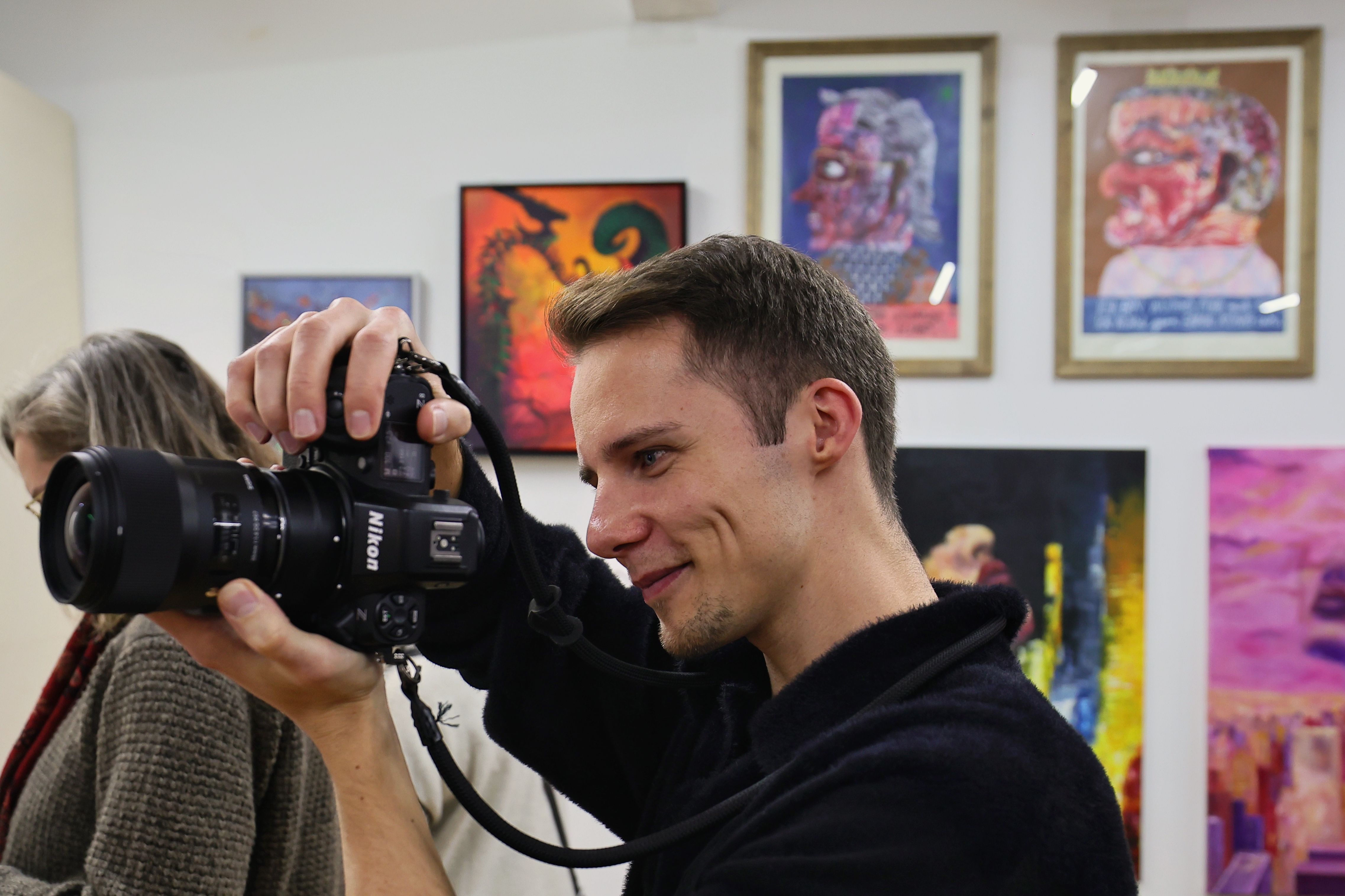 Fotograf Philipp Bobon war selbst Teil der Loft-of-Art-Community – sein Fazit: „Von der Community für die Community.“ / Foto: Klaus von Jackelmann