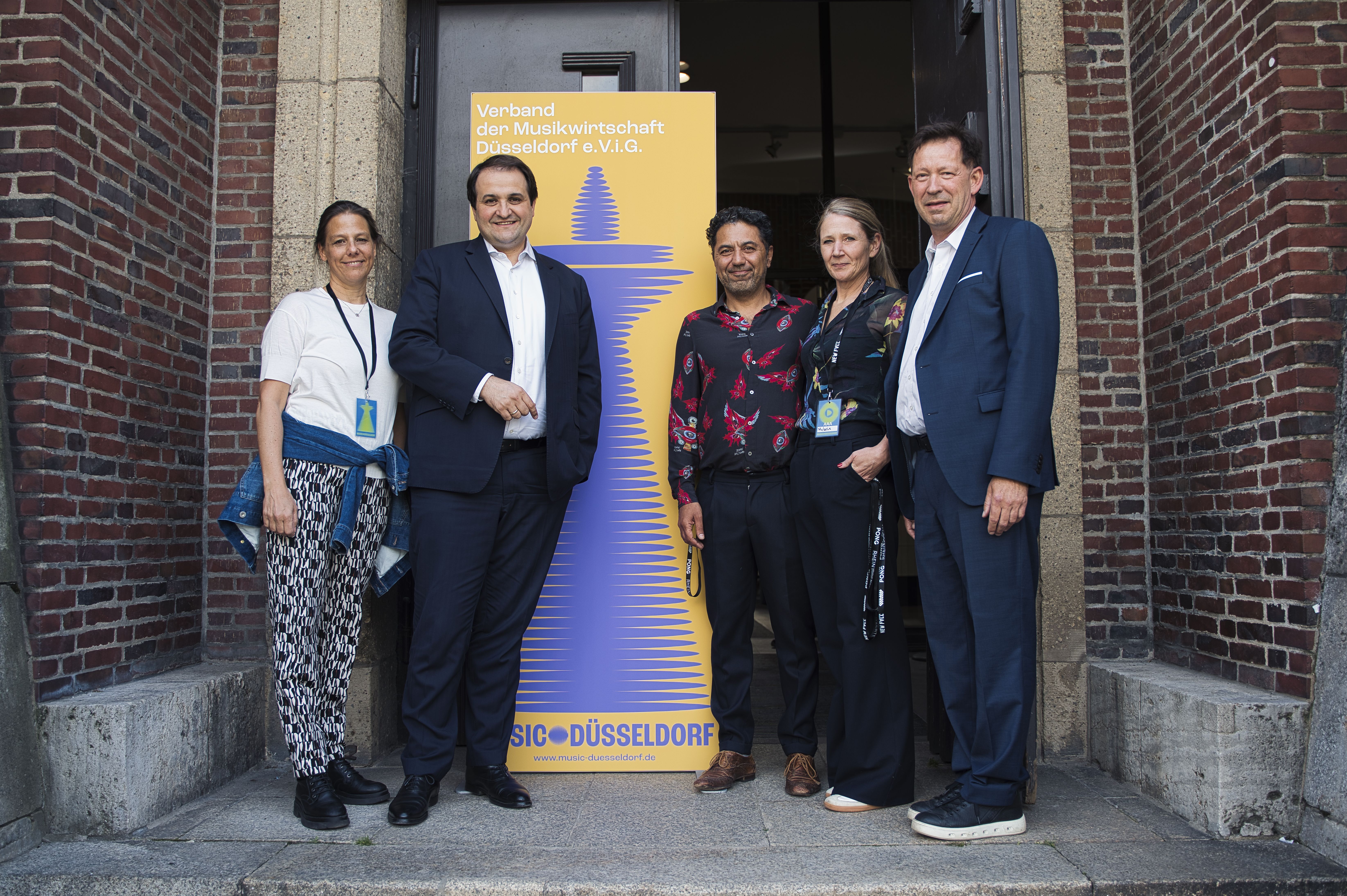 (v.l.n.r.): Daniela Stork, Nathanael Liminski, Hamed Shahi, Melanie Schrader, Burkhard Hintzsche - Musikwirtschaft - Freitag 07 Juni 2024 / Foto: D.LIVE