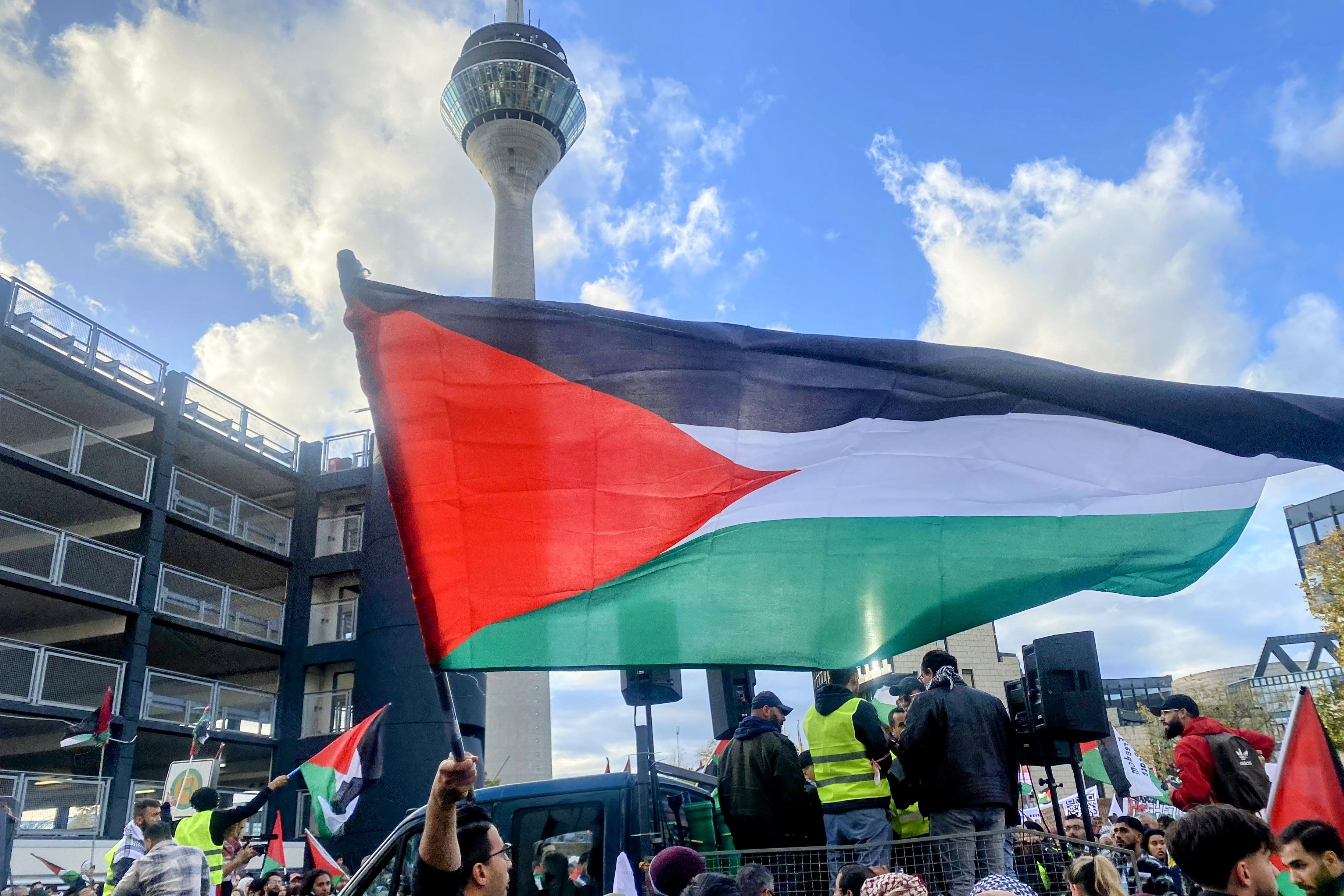 Pro-Palästina-Demo in Düsseldorf / Foto © Iman Uysal