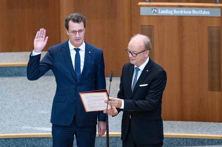 Zwölfter Regierungschef des Landes Nordrhein-Westfalen legt Amtseid ab und startet in seine zweite Amtszeit / Ernennung der Ministerinnen und Minister am Mittwoch / Foto @ Land NRW / Mark Hermenau