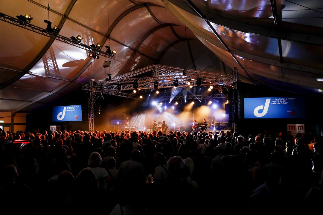 Die schauinsland-reisen Jazz Rally ist wieder da: Drei Tage tolle Stimmung in der Altstadt! / Foto © Andreas Wiese