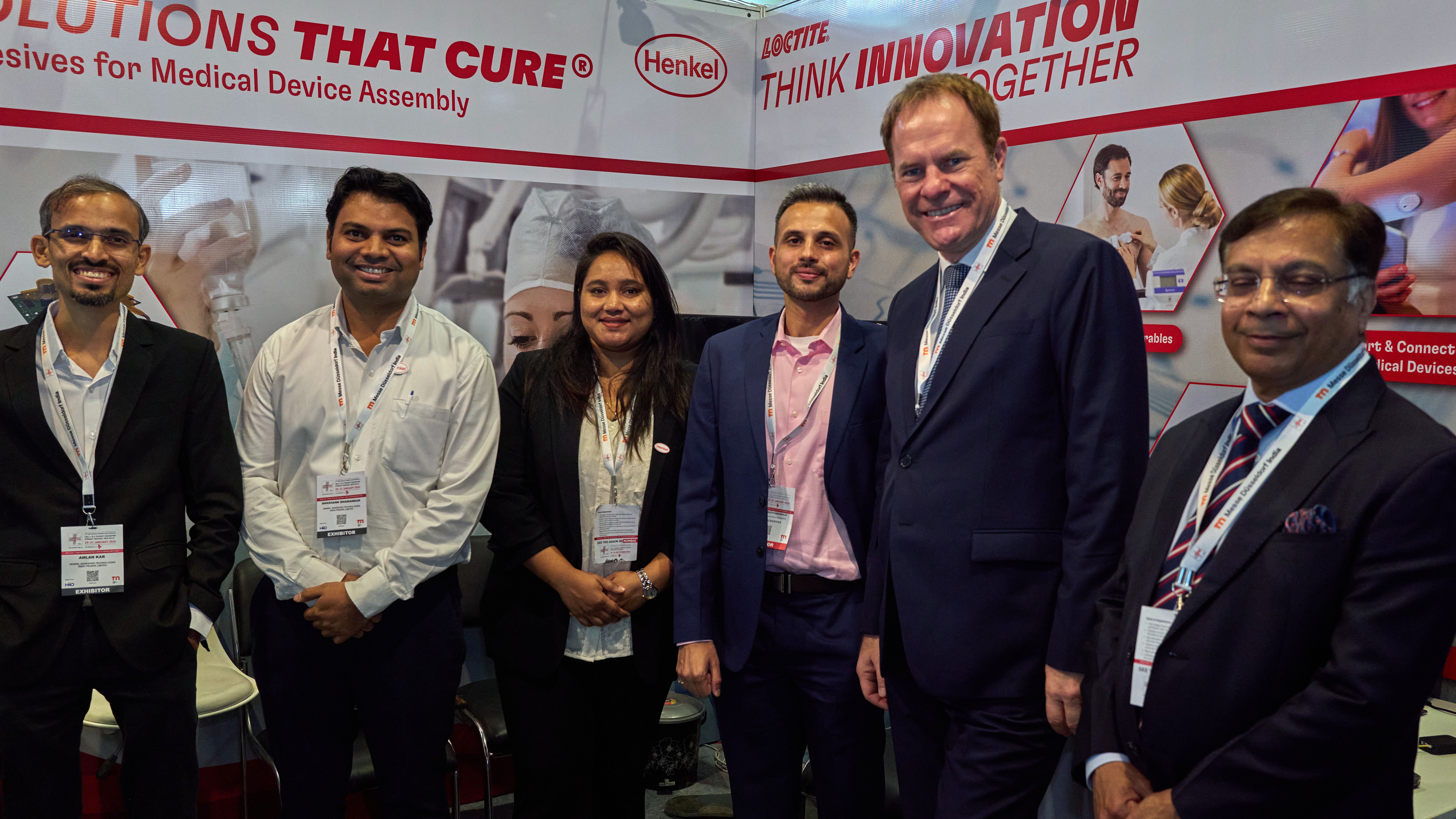 Besuch am Henkel-Stand auf der Medical Fair India 2026 Wirtschaftsdelegation aus Düsseldorf besucht den Henkel-Stand auf der Medical Fair India 2026.
