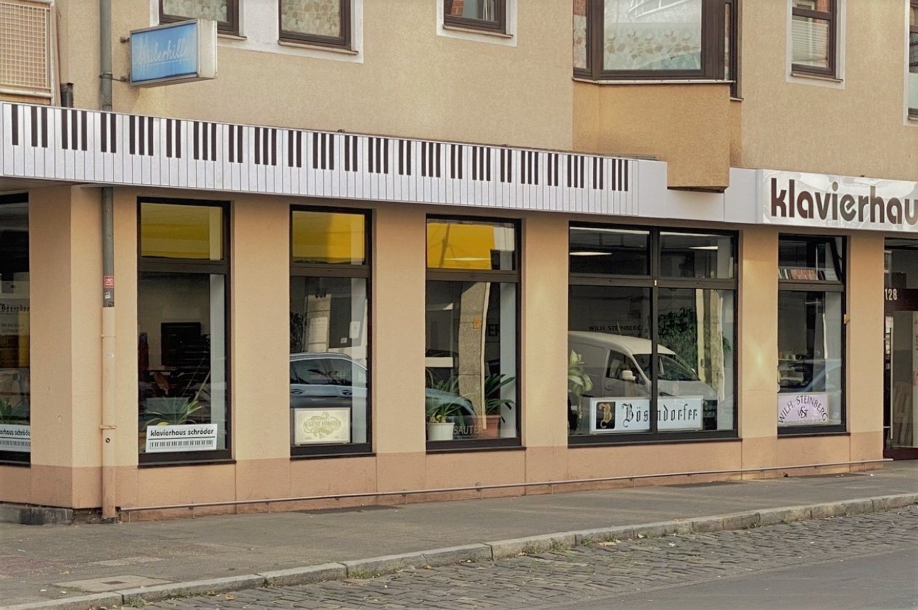 Klavierhaus Schröder an der Heyestraße in "Little Italy" Gerresheim © Klavierhaus Schröder