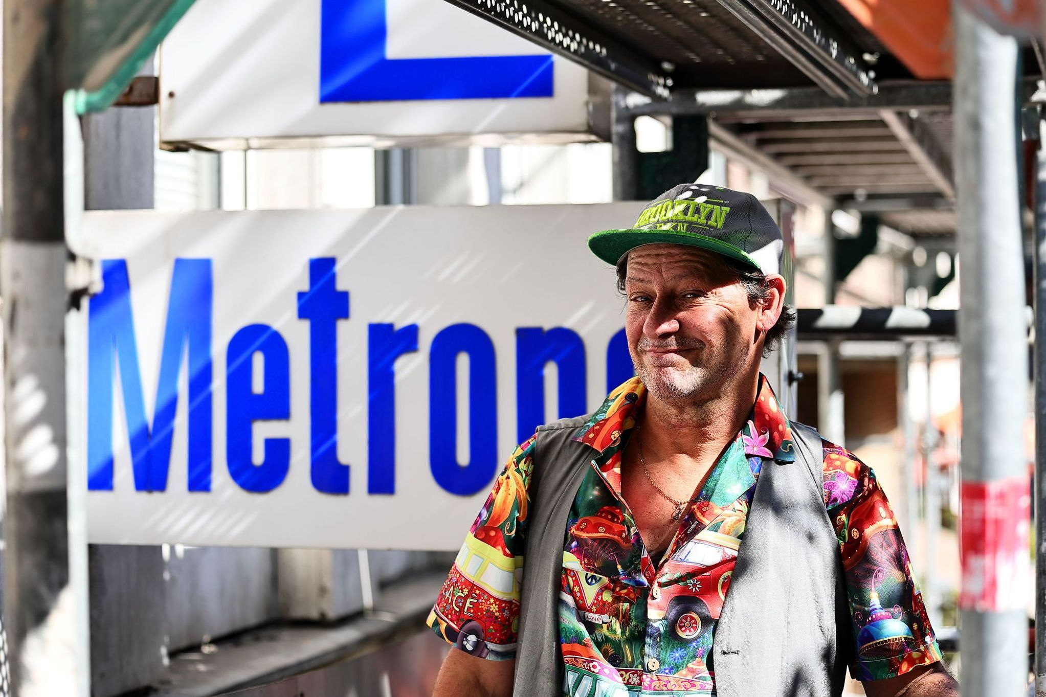 Blasius Maltzahn vor dem Metropol-Kino Düsseldorf / Foto: Klaus von Jackelmann