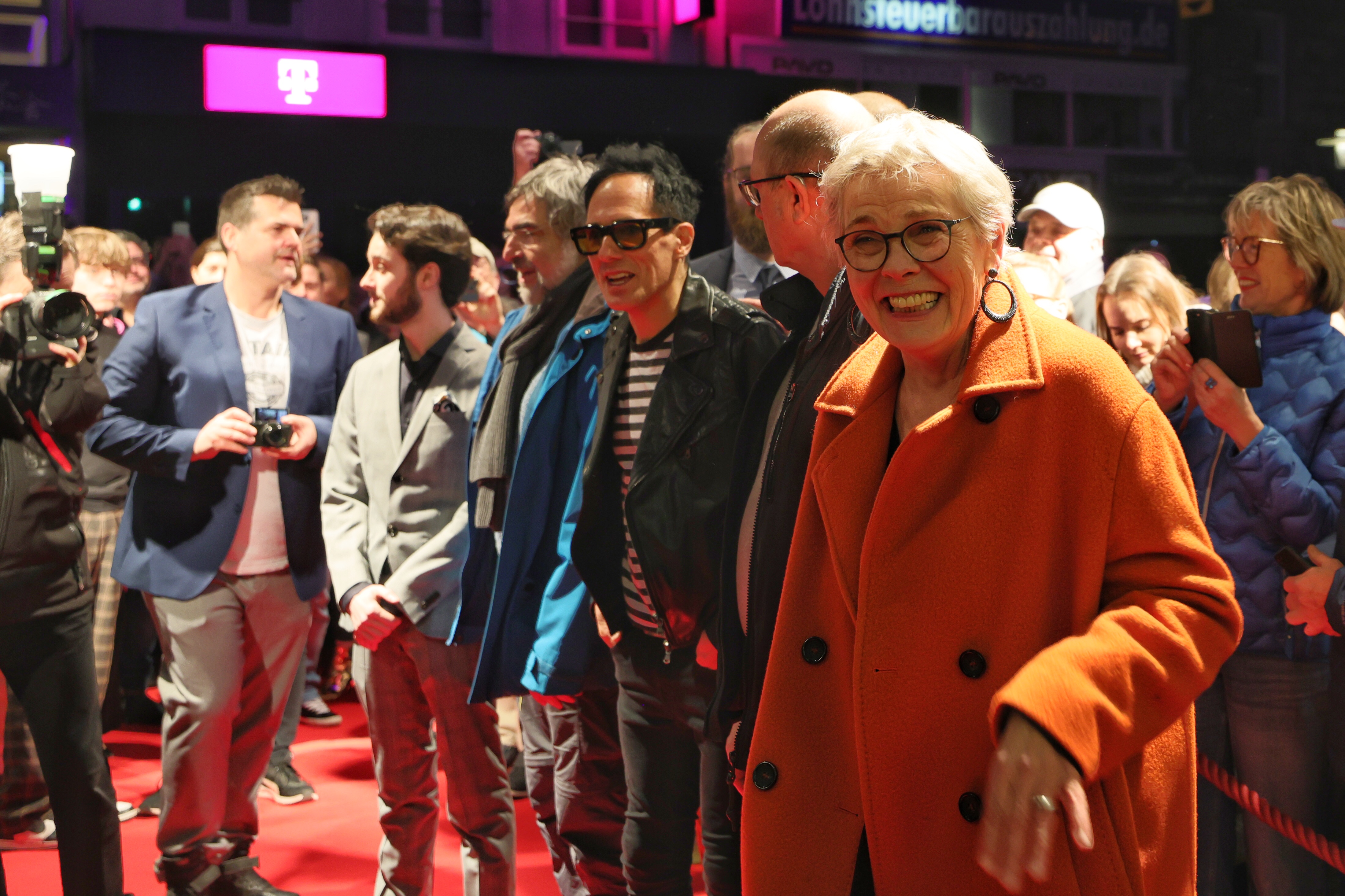 Ruhrpott-Promi-Auflauf bei der Premiere in Essen, 30.01.2024 / Fotograf: Klaus von Jackelmann