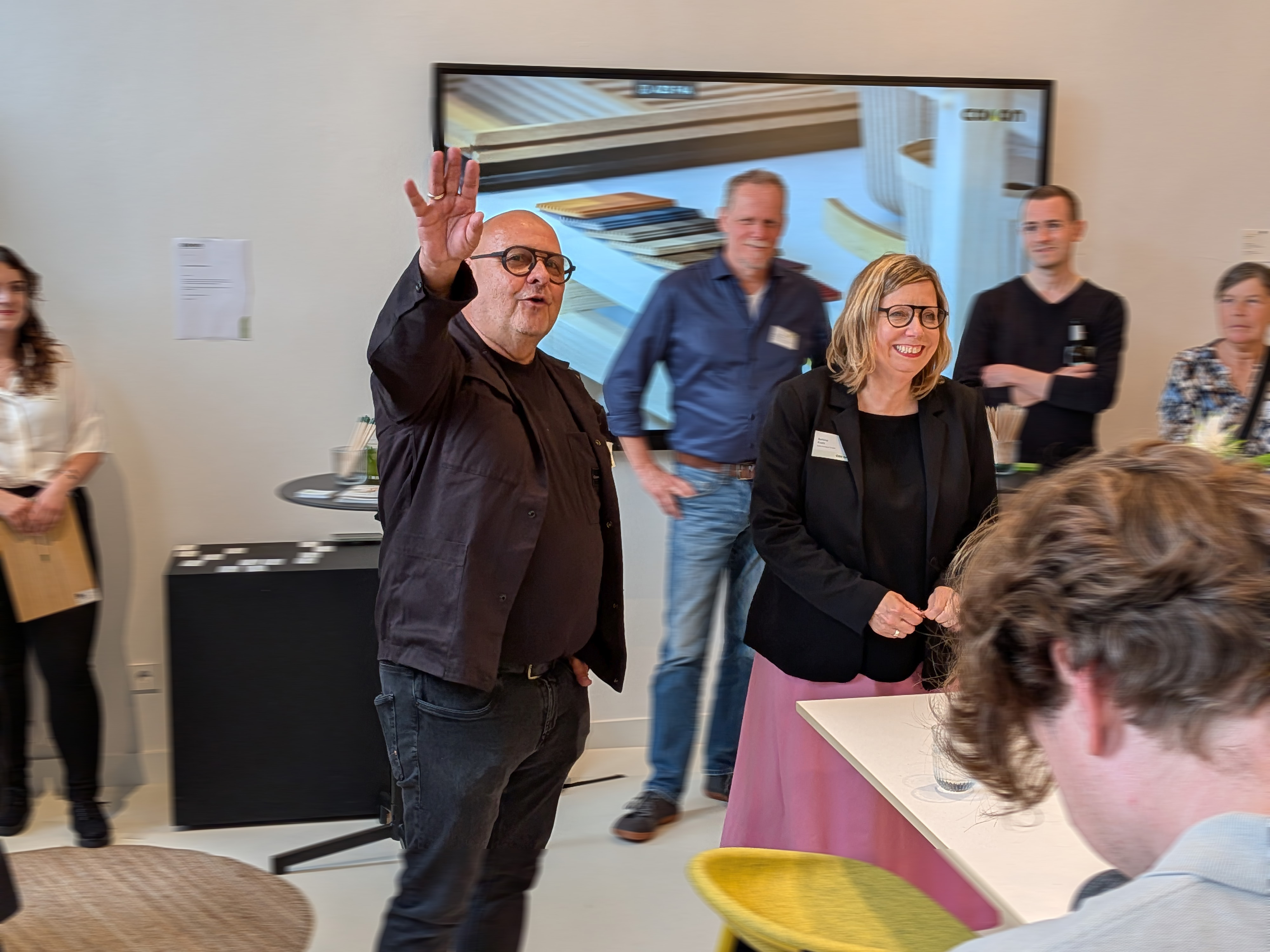 Bettina und Markus Kratz bei der Eröffnung von Cokon: engagiert, herzlich – und voller Ideen für nachhaltige Gestaltung. / Foto: Stefan Scholz, NDOZ